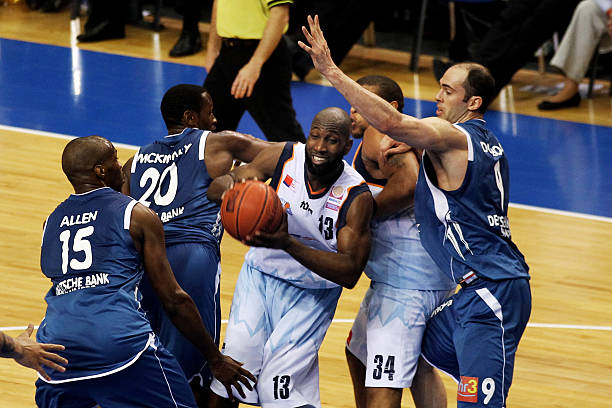 双杀摘得银 双杀摘得银