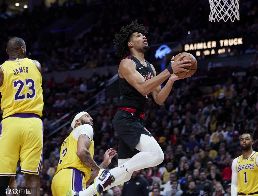 在攻击线的 在攻击线的